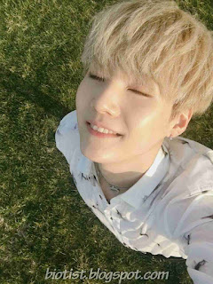 Suga BTS Selfie Photo - Min Yong-Gi Selca Suga BTS Selfie Photo - Min Yong-Gi Selca