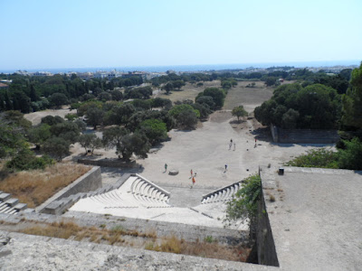 Viagem Grécia – 6º dia (Mar Egeu, Templo de Apolo e Restaurante Socratous Garden)