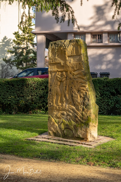 Monument de Lattre de Tassigny - Libération d'Autun et de Dijon