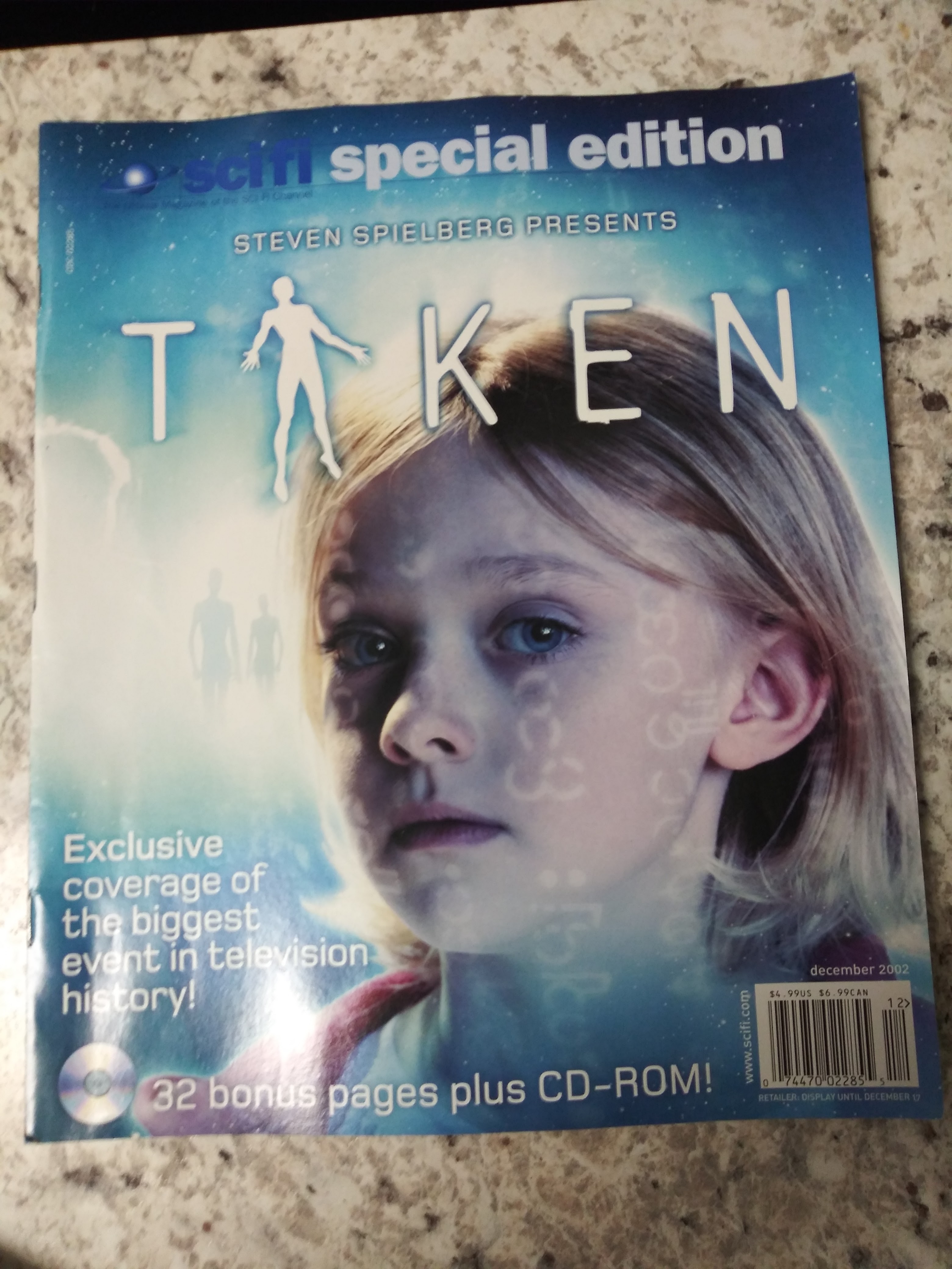 Scifi Special Edition - Steven Spielberg Presents Taken Magazine