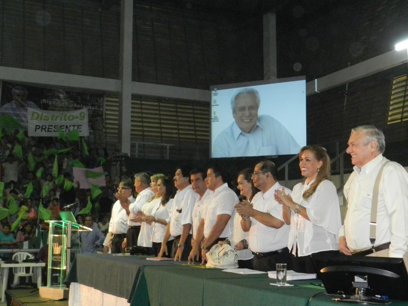 SANTA CRUZ PARA TODOS: PERCY FERNANDEZ RINDE INFORME DE CUENTAS A LA