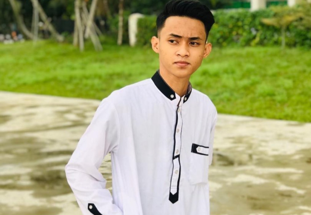 Biodata Zack Zakwan Penyanyi Lagu Kenangan - MY PANDUAN