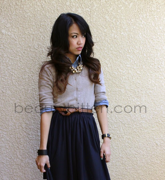 Lookbook Chambray and Pleated Skirt beautybitten a personal style
