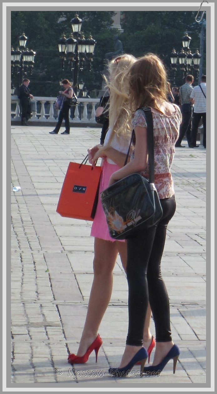 heels on street style store