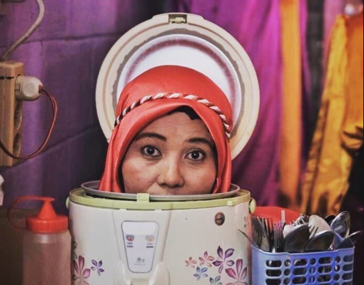 Bersihkan Bagian Luar Rice Cooker