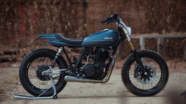 Yamaha SR500 By Deus Ex Machina