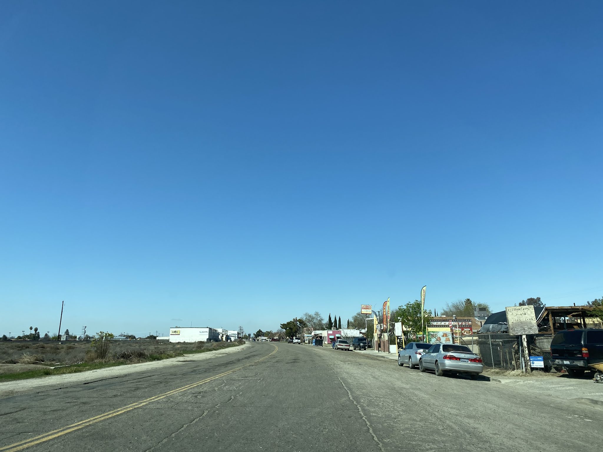 Former US Route 99 in Earlimart and Pixley