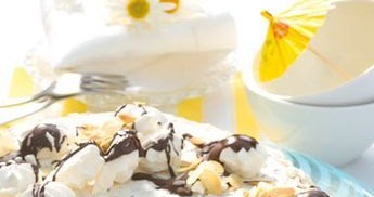 Baiserboden Rezept - Pfirsichtorte Mit Baiserboden