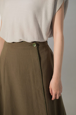 樹上的柴郡貓隱形條紋A字裙模特兒實穿