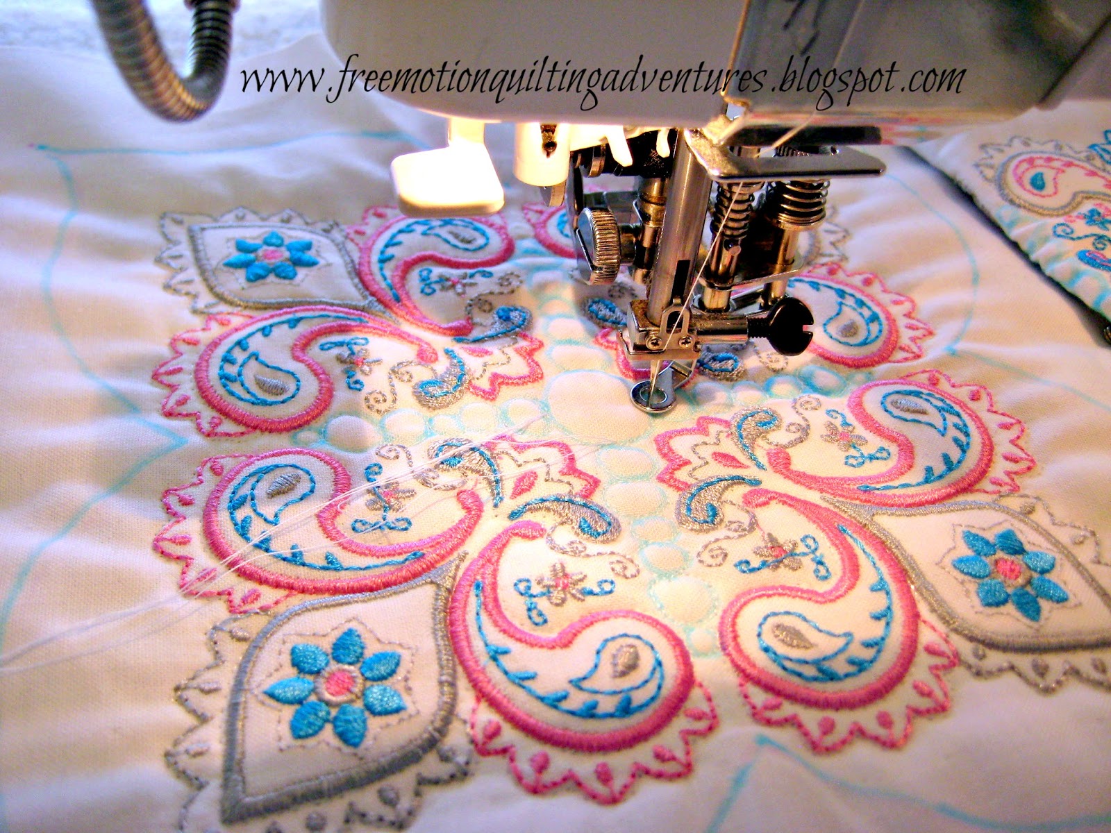 Amy's Free Motion Quilting Adventures Tips for Quilting Around