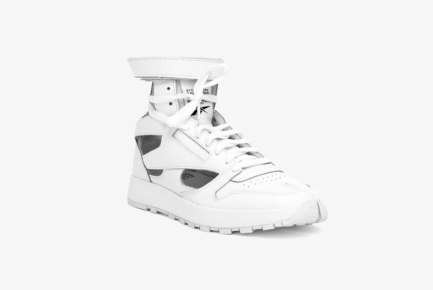MAISON MARGIELA x REEBOK Tabi High Sneaker 2021