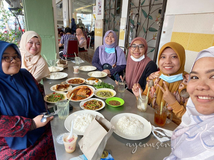 Lunch Asam Pedas Selera Kampung di Plaza Mahkota Square, Melaka