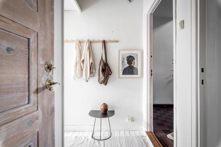 7 Styling Tricks To Learn From a Serene Swedish Apartment