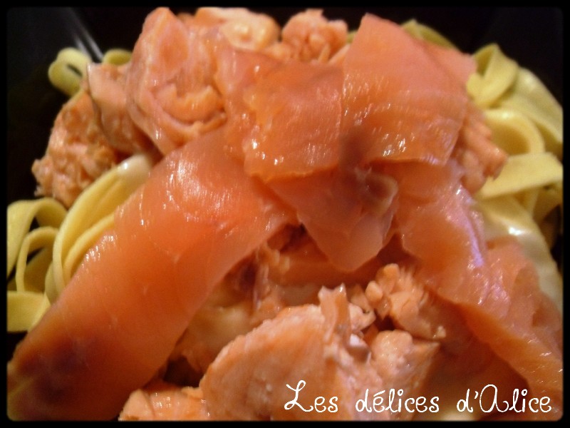 Les délices d'Alice Pâtes aux deux saumons et rocamadour