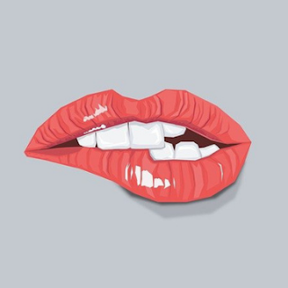 girl lips profile pic
