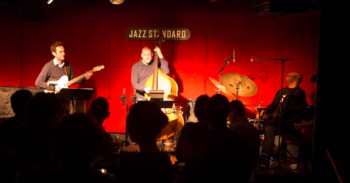 The Holiday and Travel Magazine AN INSIDER’S GUIDE TO NEW YORK CITY’S