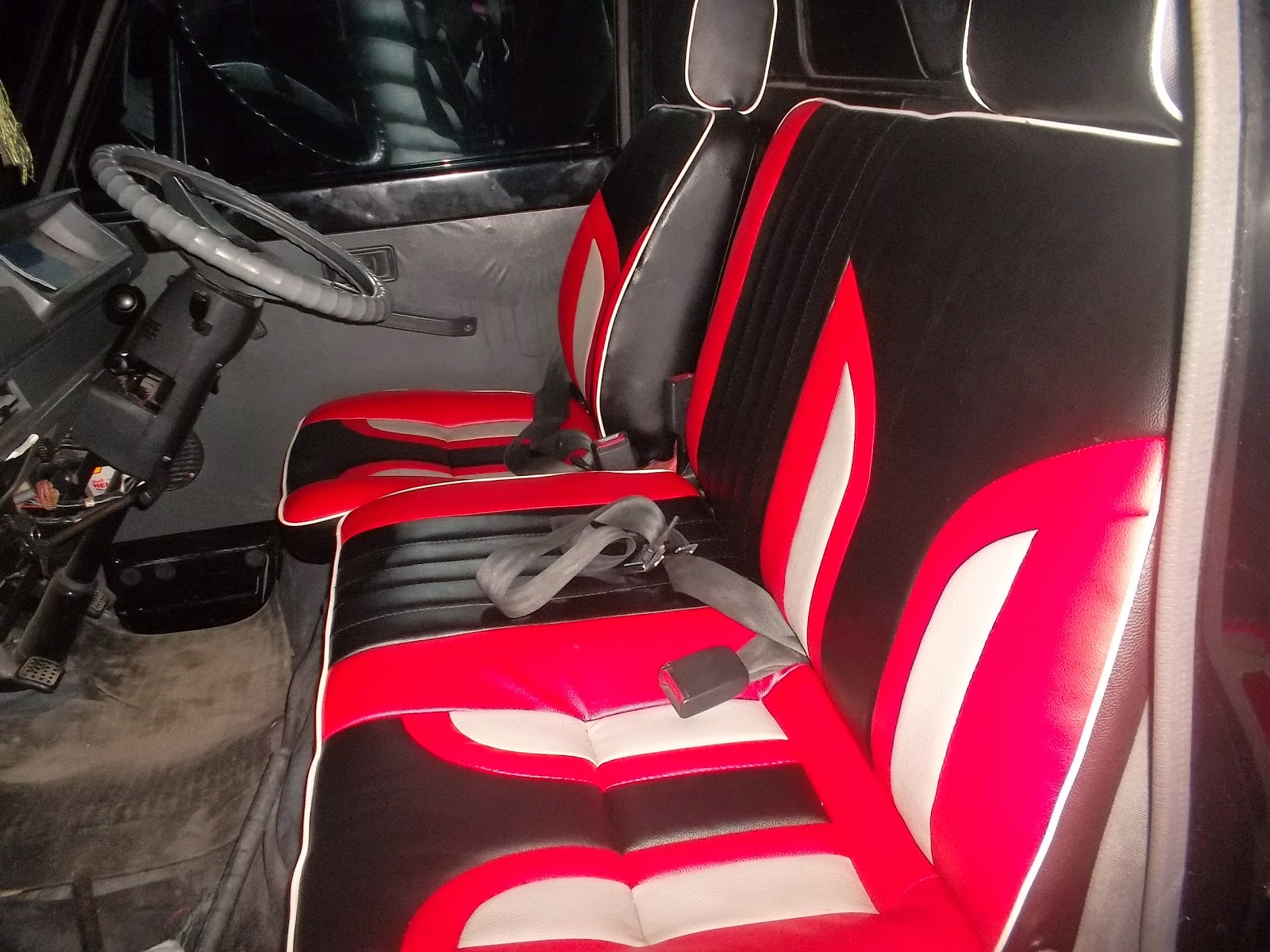 Foto Modifikasi Interior Mobil Bus Sobat Modifikasi