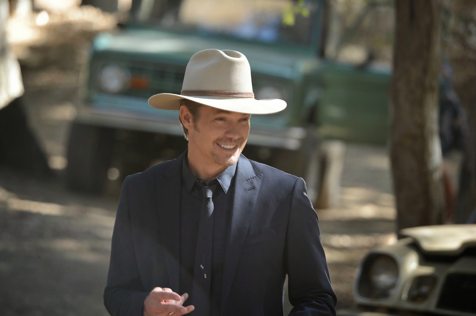 Justified - Cash Game - Postmortem with Graham Yost and Interview with Joelle Carter