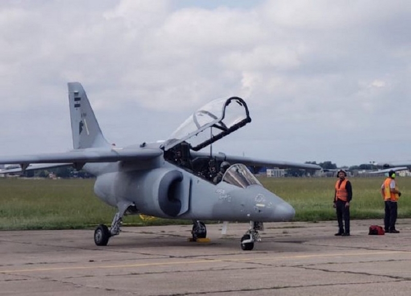 Мессершмитт bf 109. Самолет ia63 pampa. Bf 109 k4. Fma ia 63 pampa. Ia-63 pampa.