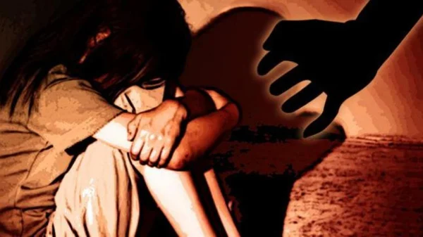 Lucknow, News, National, Molestation, Criminal Case, Crime, Daughters, Complaint, Police, Father, Arrest, Molestation case against father, 22-year-old woman manages to save sister from similar fate