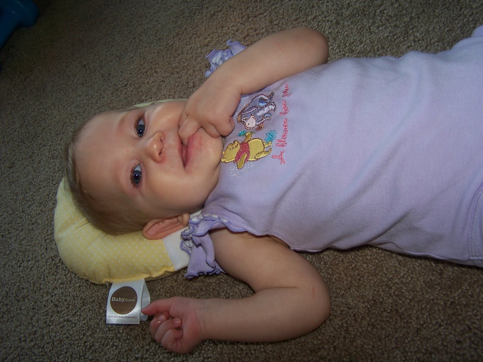 Your World Healthy and Natural Baby Moon Pillow Review