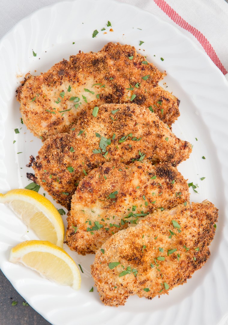 CRISPY GARLIC PARMESAN BAKED CHICKEN | Sahara's Cooking