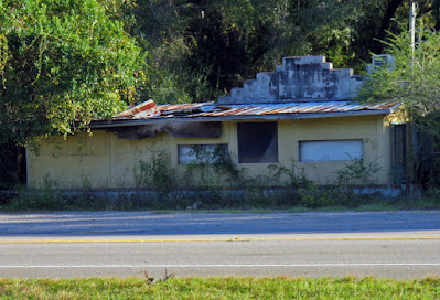 Abandoned building on Old Spanish Trail.