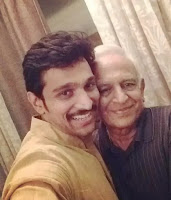 Pratik Gandhi with her father, Dad Pratik Gandhi with her father, Dad