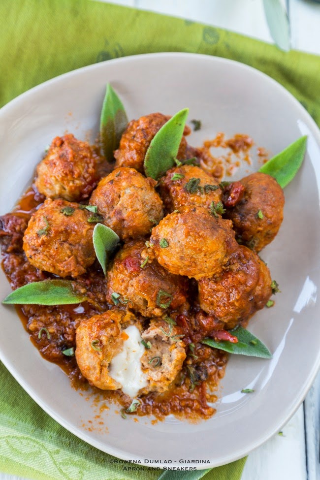 Slow Cooker Mozzarella Stuffed Meatballs