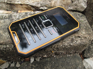 Hape Unik Mini Oinom A1300 Rugged Phone IP68 Certified