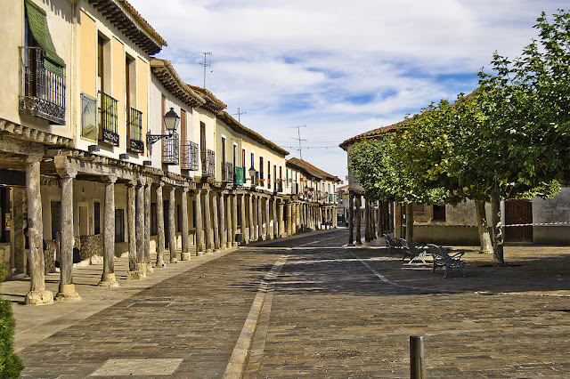 Concentración de caravanas y autocaravanas en Ampudia, Palencia Quinto Centenario del Emperador Carlos V