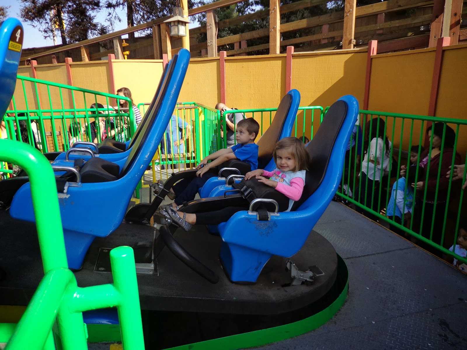 Kickin it with the Knapps Knott's Berry Farm