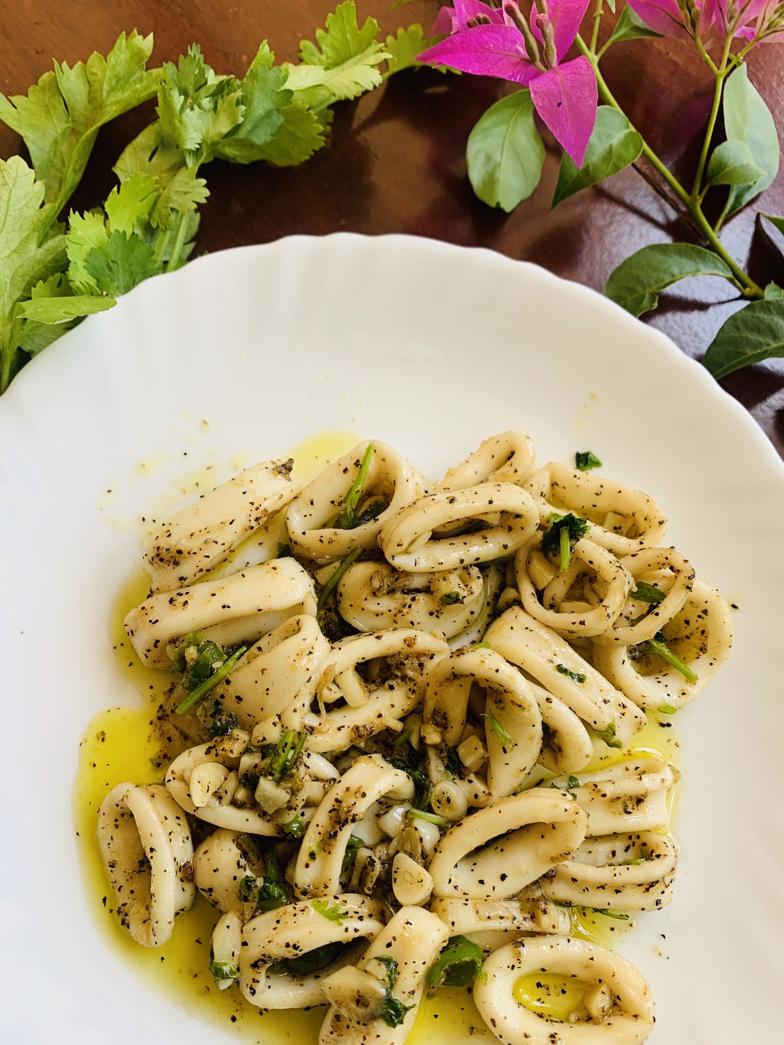 Greek Style garlic calamari recipe easy to make rich in flavor