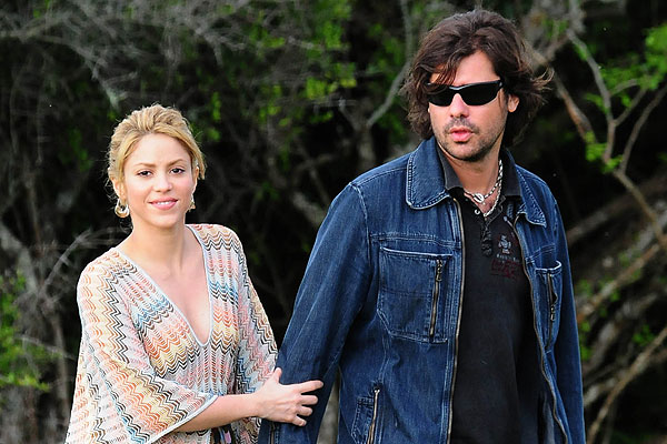 EnXclusiva: Ex novio de Shakira contraataca: "Todos sus contratos los