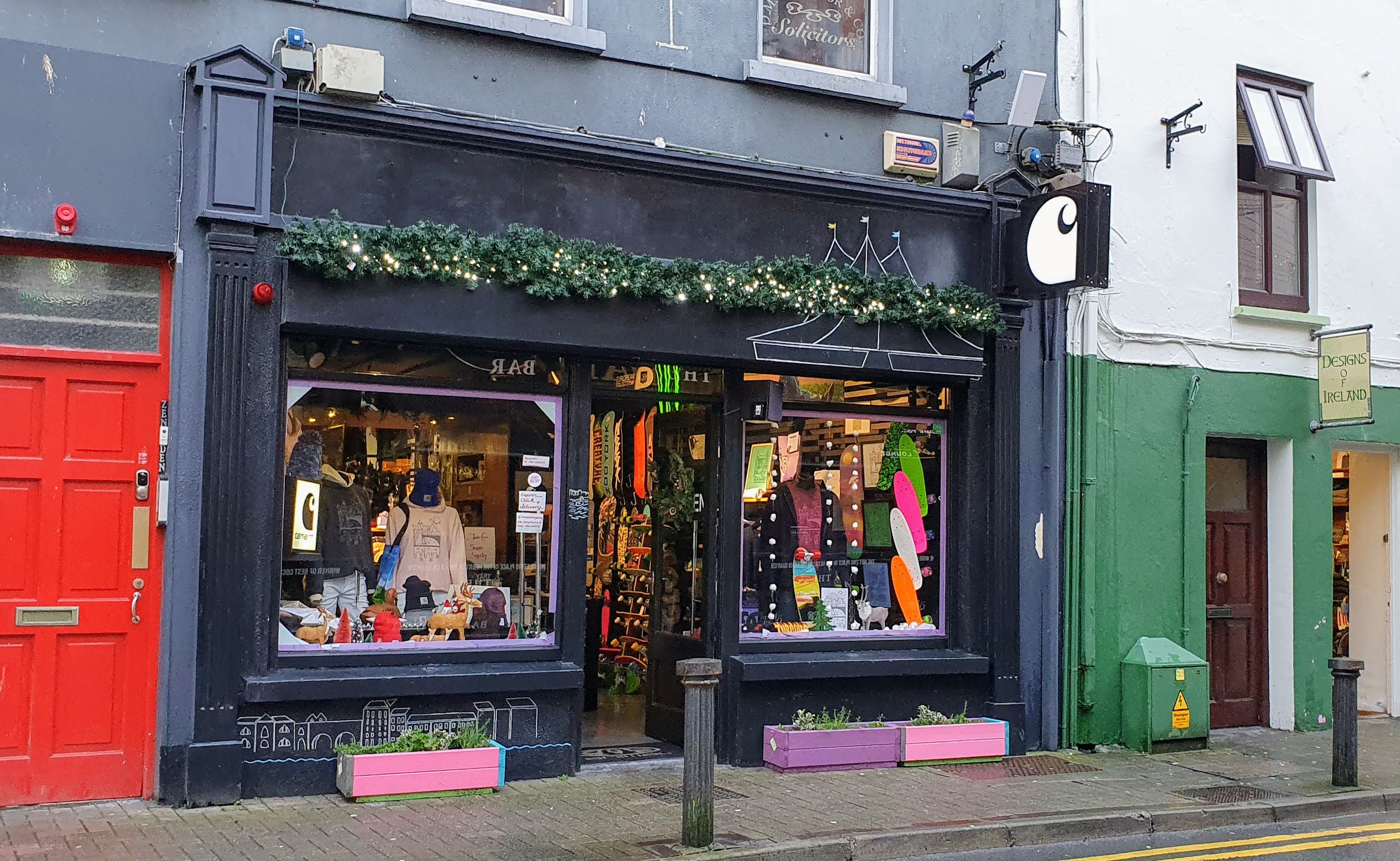 Clothing and accessories shops which were open in Galway city Open in