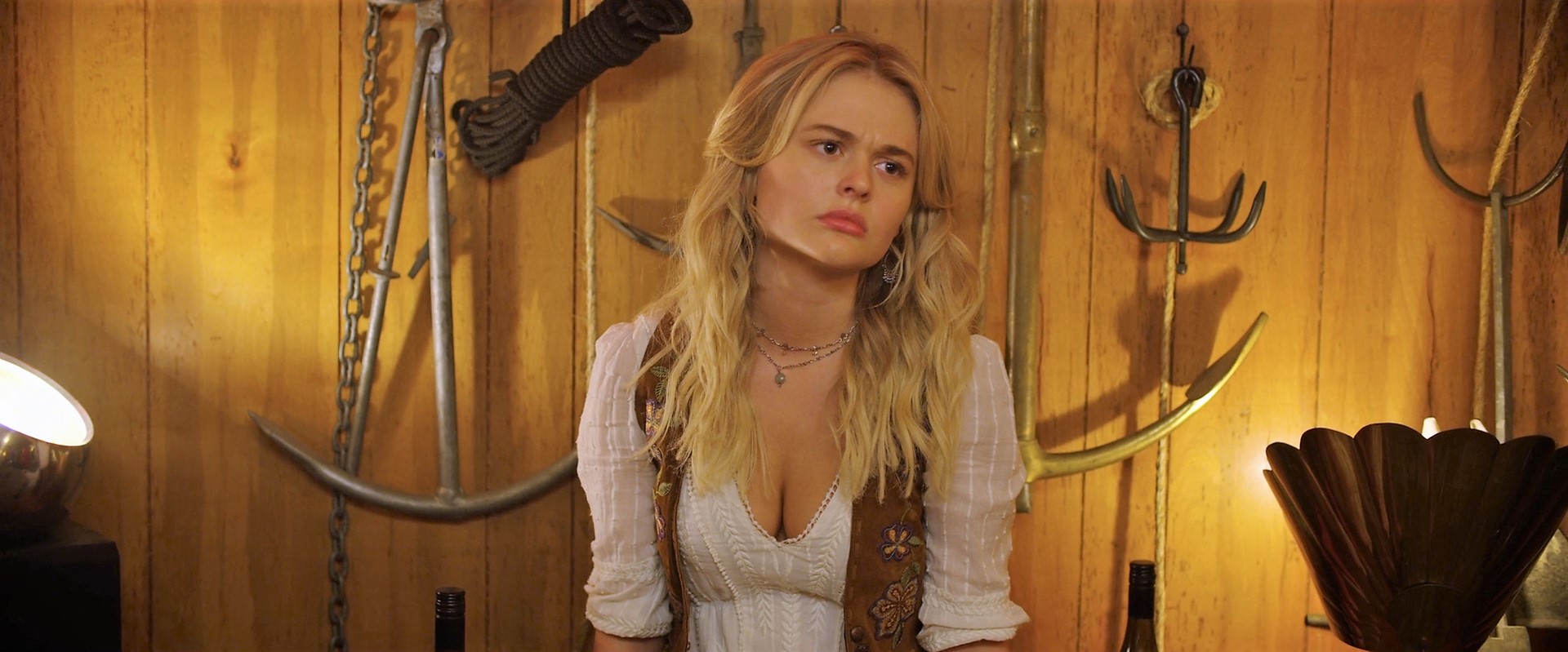 Movie The Babysitter Killer Queen (2020) Fluffy The Vampire Slayer