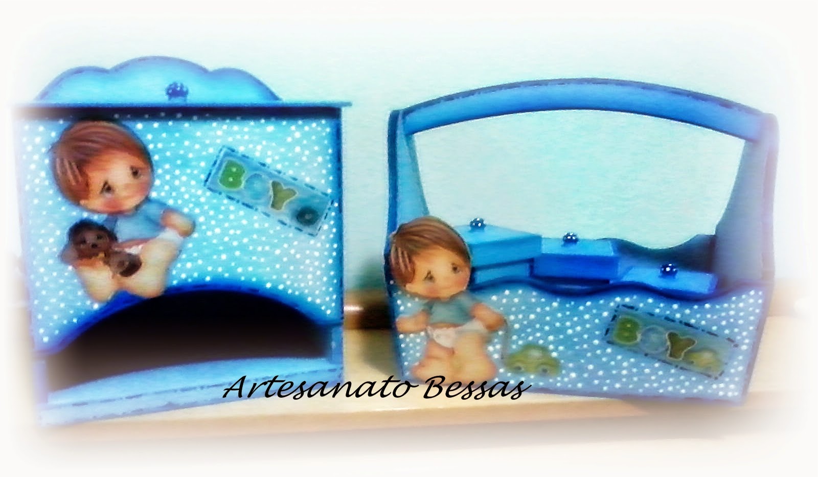 Artesanato Bessas Kit higiene Aparador Antigo Laqueado ~ Artesanato Bessas Kit higiene