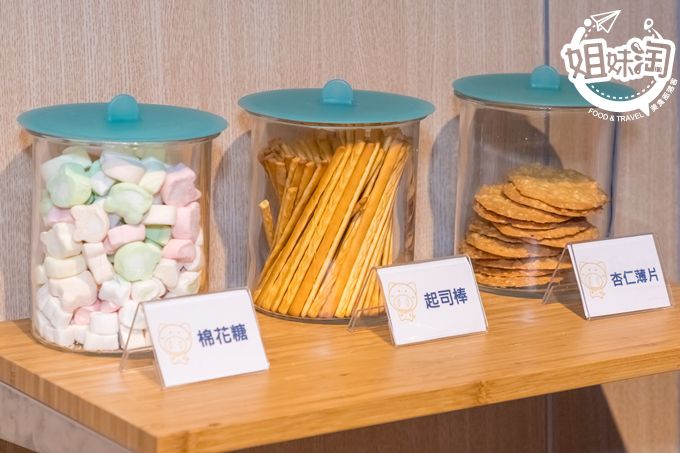 高雄市 左營區 高鐵 推薦 美食 火鍋 麻辣鍋 吃到飽 聚餐 肉肉屋 獨家 必吃 叻沙鍋