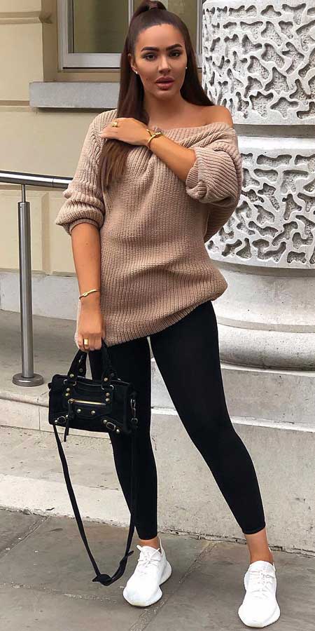 Looking for Stylish Jumper outfits? Find 30+ Inexpensive Winter Jumper Outfits including jumper dress, jumper knit outfits, jumper midi dress. Winter Outfits via  higiggle.com #jumper #cuteoutfits #fashion #style