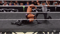 Smackdown #0: Bobby Roode vs Super Dragon Grounded%2BPunches