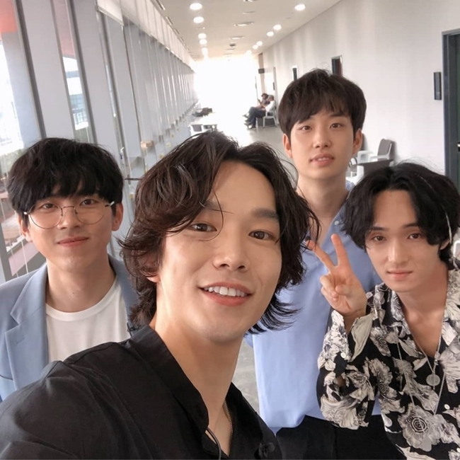 매 라운드마다 새롭게 도전하는 참가자 | 인스티즈