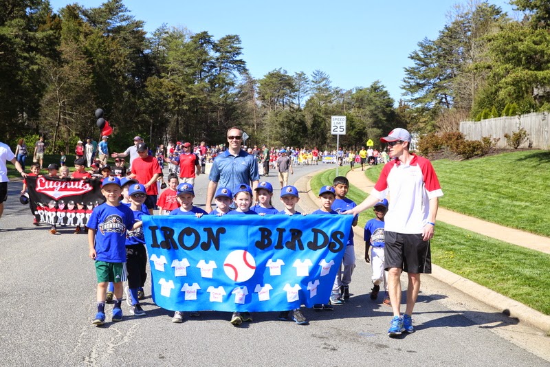 it's how you live little league parade
