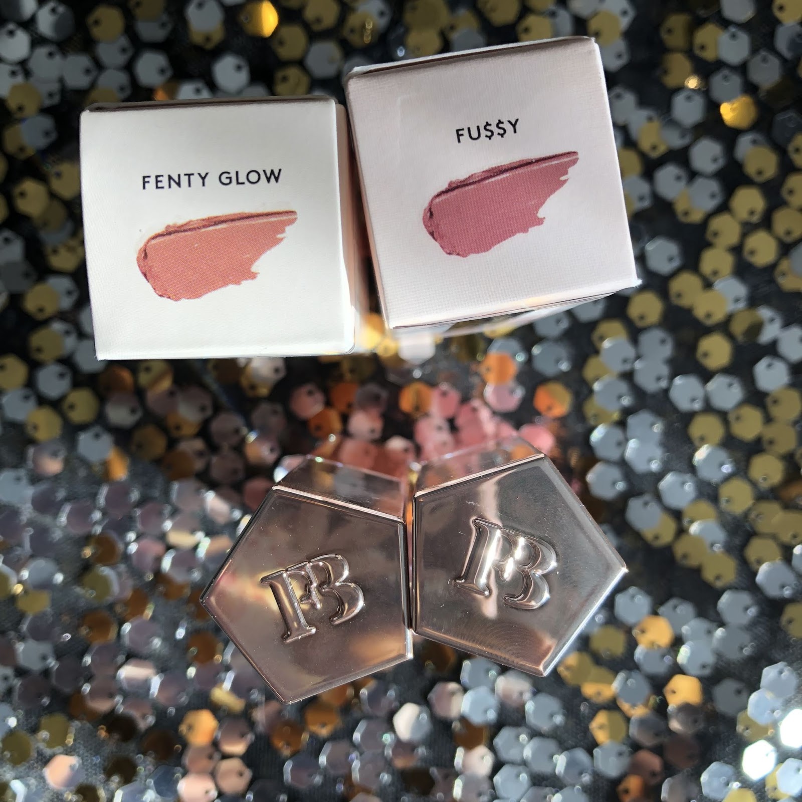 fenty beauty gloss bomb review
