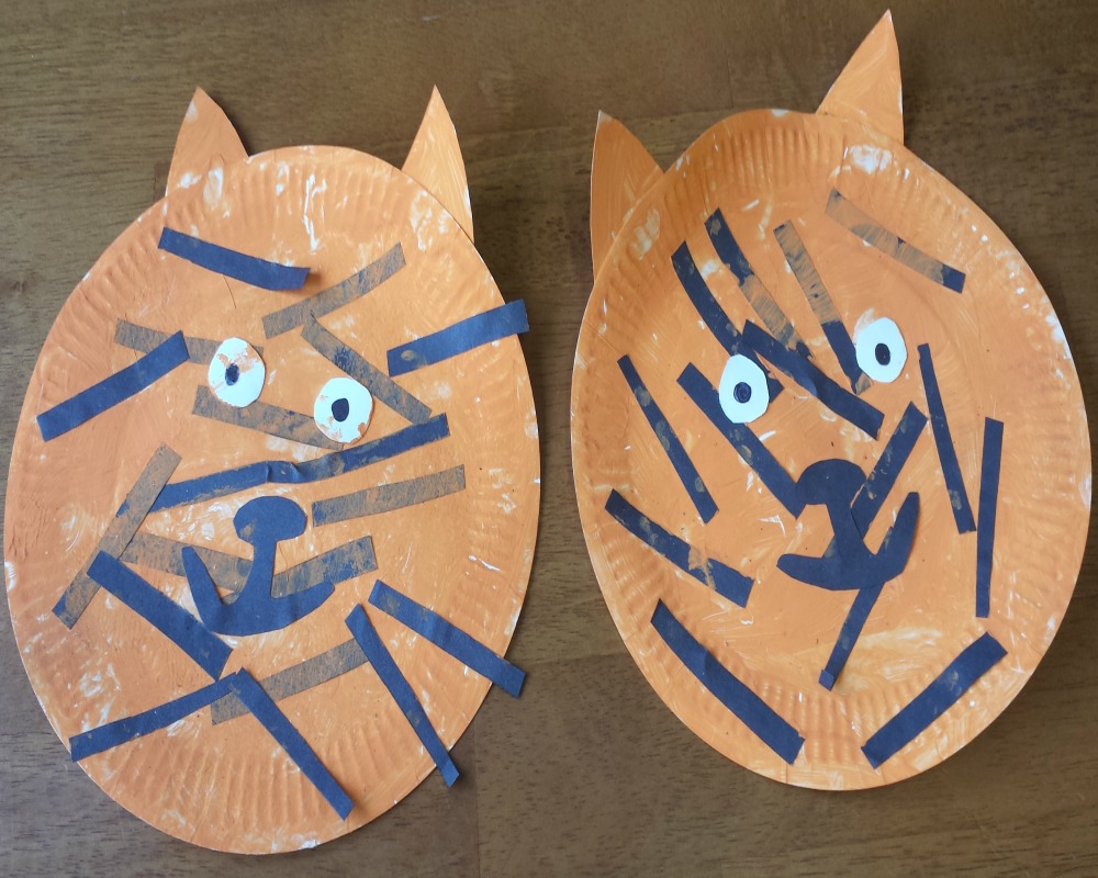Book Of The Month The Tiger Who Came To Tea Whimsical Mumblings Book Of The Month The Tiger Who Came To Tea Whimsical Mumblings