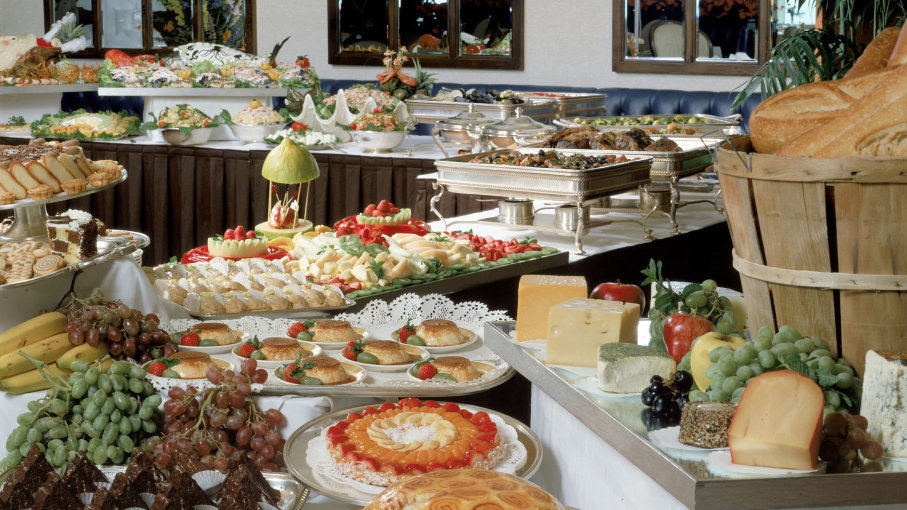 5 CostEffective Buffet Dinner Menu Ideas for a Party