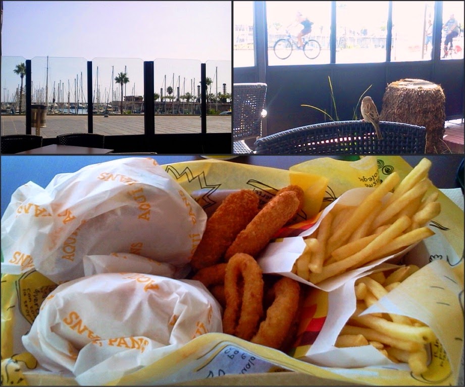 Comiendo en el Port Olimpic, Barcelona -AcericoPop-