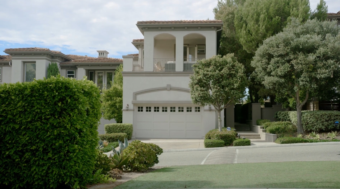 28 Interior Design Photos vs. 32 Monarch Beach Resort N, Dana Point, CA
