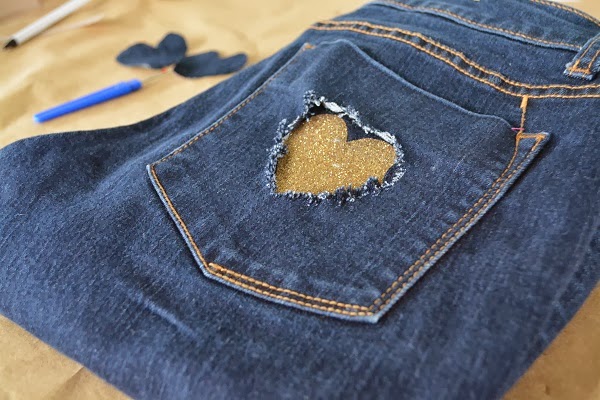 WobiSobi: Heart Pockets, DIY.
