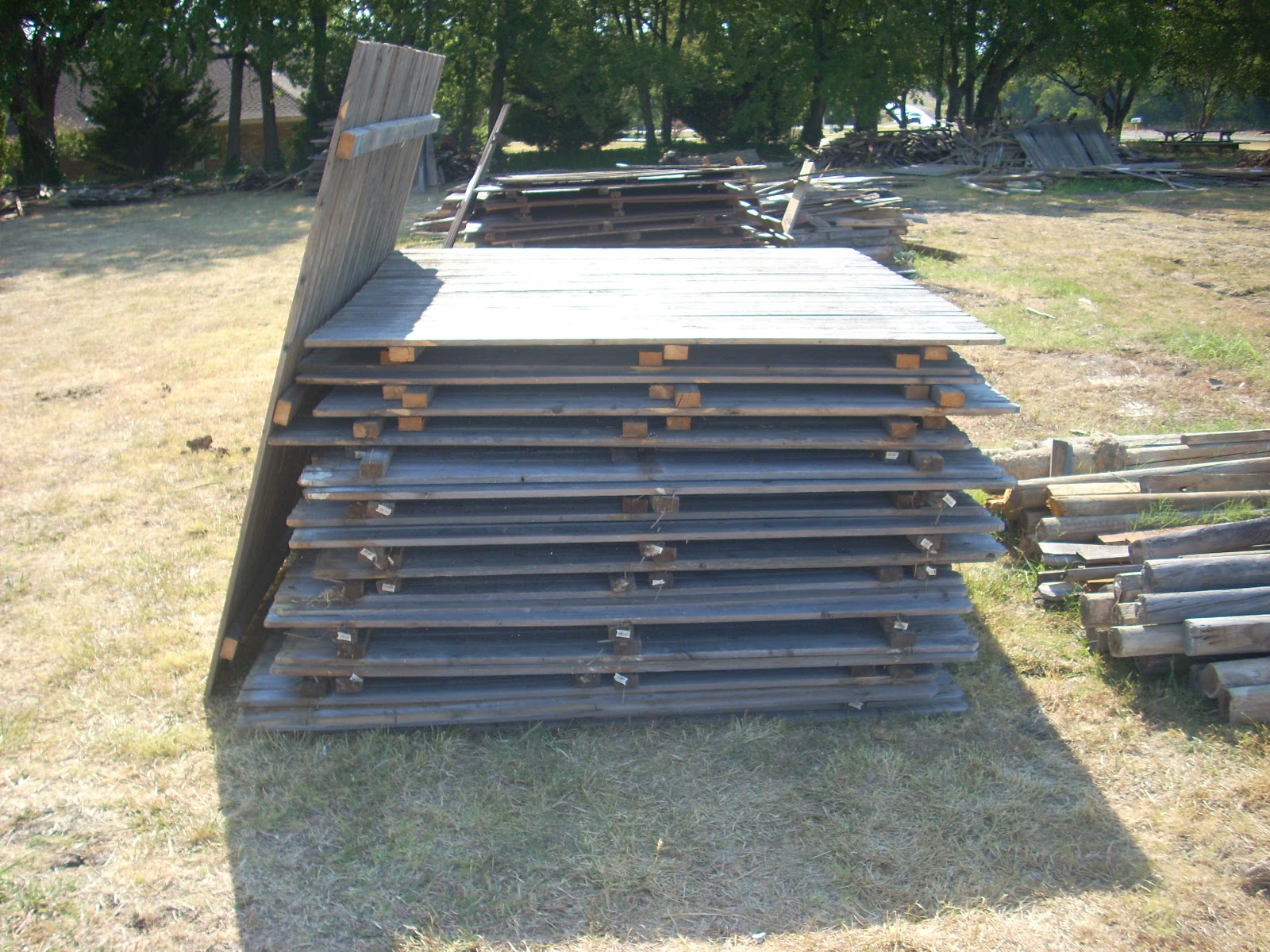 Parker Road Wood Fence Panels & Pickets Wylie, Texas GONE 17 panels of
