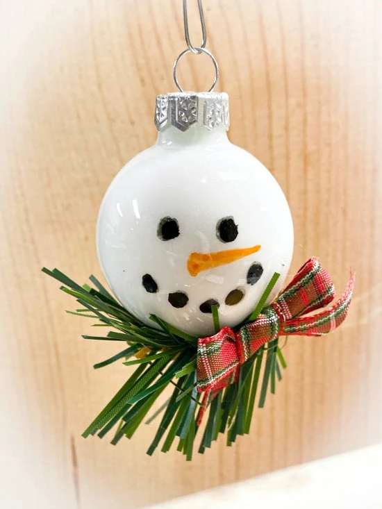 DIY Snowman Ornaments for Christmas 